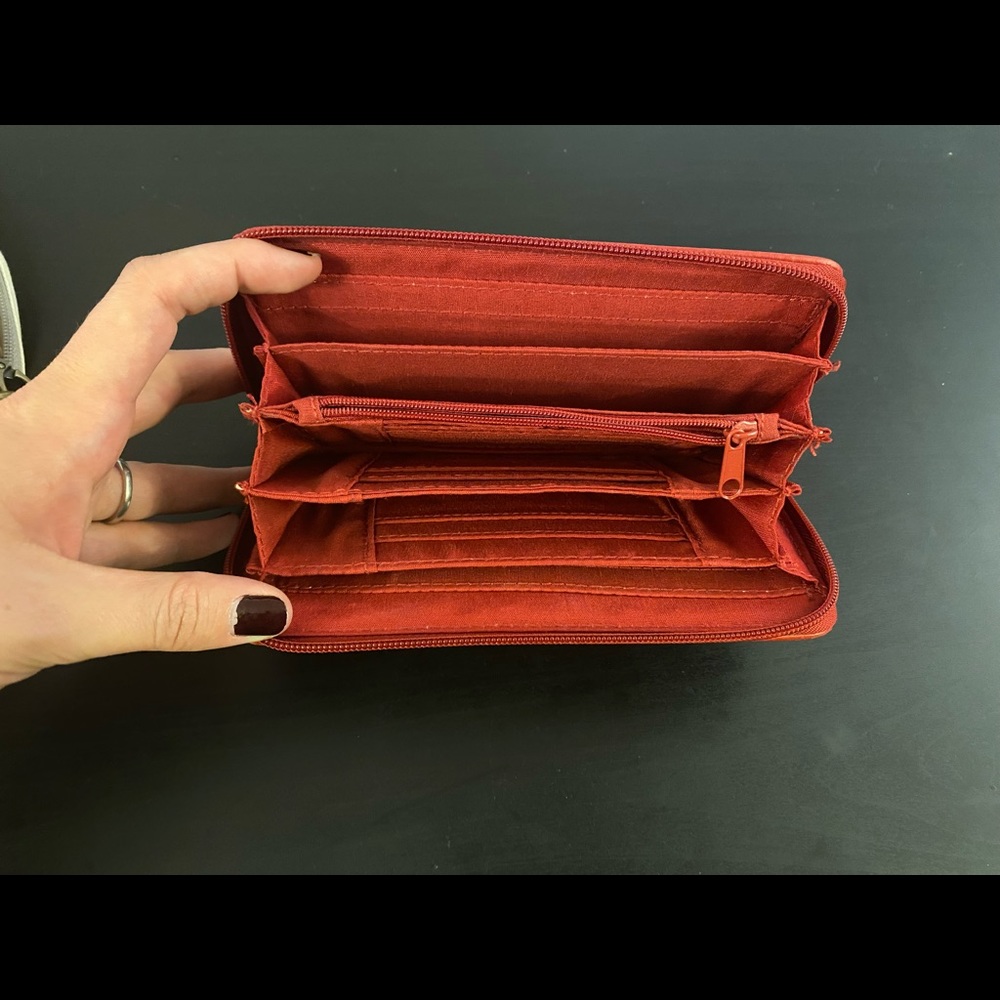 Red Rossetti Wallet - Picture 2 of 3